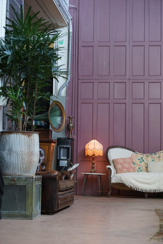 Vintage Aesthetic Bedroom Decor: Embracing Nostalgia - midsummer-milano