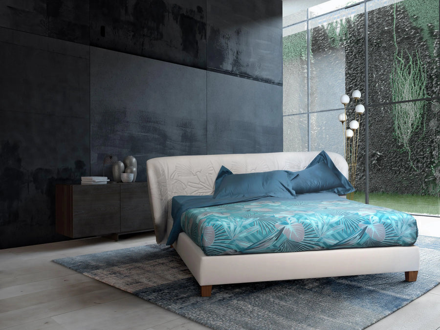 Beds with Headboards