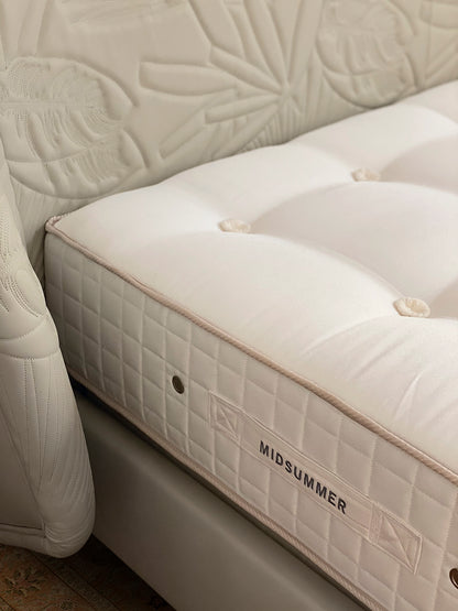 First Dream Mattress - Midsummer-Milano. Handmade. Made in Italy.